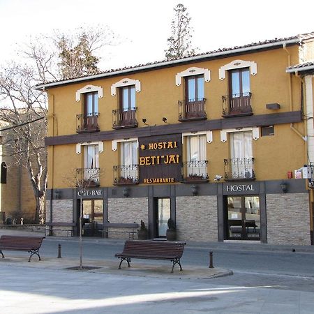 Hostal Beti-Jai Aoiz Eksteriør billede
