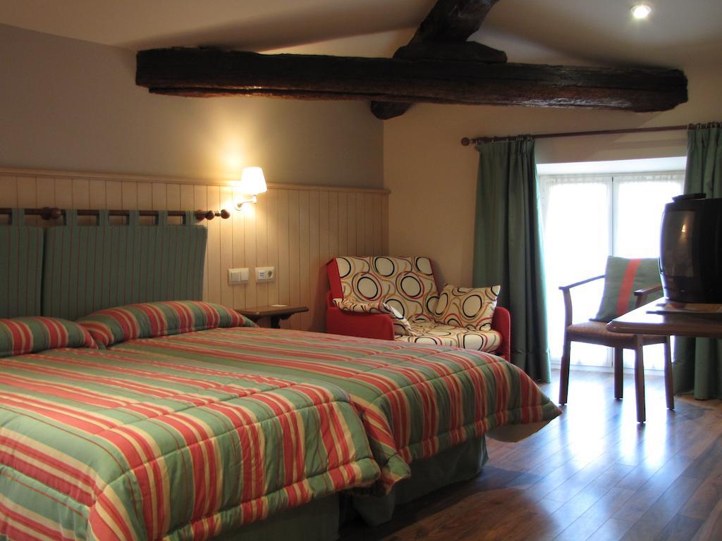 Hostal Beti-Jai Aoiz Værelse billede